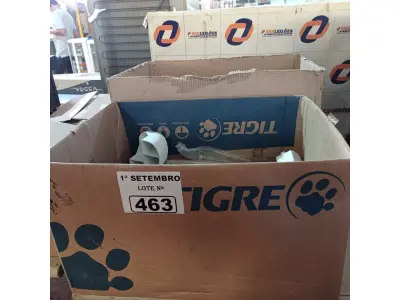 LOTE 463 - 01 LOTE COM VÁRIOS TRILHOS PARA GAVETA E PUXADORES MARCAS E MODELOS DIVERSOS. (NO ESTADO) ATENÇÃO! FAZER A VISITAÇÃO ANTES DE ARREMATAR, NÃO SABEMOS SE FUNCIONA. LEILÃO NÃO TEM GARANTIA E NEM DEVOLUÇÃO, SUJEITO A POSSÍVEIS AVARIAS VISÍVEIS/OCULTAS E/OU AUSÊNCIA DE COMPONENTES.