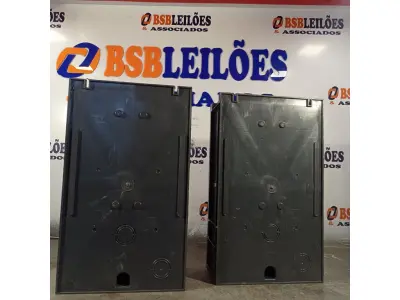 LOTE 589 - 02 QUADROS PARA MEDIDOR DE ENERGIA. (NO ESTADO) ATENÇÃO! FAZER A VISITAÇÃO ANTES DE ARREMATAR, NÃO SABEMOS SE FUNCIONA. LEILÃO NÃO TEM GARANTIA E NEM DEVOLUÇÃO, SUJEITO A POSSÍVEIS AVARIAS VISÍVEIS/OCULTAS E/OU AUSÊNCIA DE COMPONENTES.
