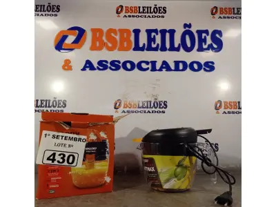 LOTE 430 - 01 ESPREMEDOR FRUITMAX MALLORY 1,20L DE CAPACIDADE 127V. (NO ESTADO) ATENÇÃO! FAZER A VISITAÇÃO ANTES DE ARREMATAR, NÃO SABEMOS SE FUNCIONA. LEILÃO NÃO TEM GARANTIA E NEM DEVOLUÇÃO, SUJEITO A POSSÍVEIS AVARIAS VISÍVEIS/OCULTAS E/OU AUSÊNCIA DE COMPONENTES.