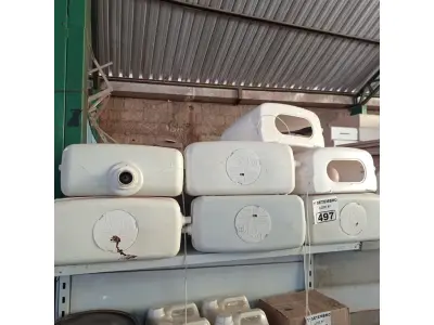 LOTE 497 - 06 CAIXAS DE DESCARGA COM AVARIAS. (NO ESTADO) ATENÇÃO! FAZER A VISITAÇÃO ANTES DE ARREMATAR, NÃO SABEMOS SE FUNCIONA. LEILÃO NÃO TEM GARANTIA E NEM DEVOLUÇÃO, SUJEITO A POSSÍVEIS AVARIAS VISÍVEIS/OCULTAS E/OU AUSÊNCIA DE COMPONENTES.