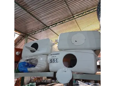 LOTE 554 - 06 CAIXAS DE DESCARGA MARCAS E MODELOS DIVERSOS. (NO ESTADO) ATENÇÃO! FAZER A VISITAÇÃO ANTES DE ARREMATAR, NÃO SABEMOS SE FUNCIONA. LEILÃO NÃO TEM GARANTIA E NEM DEVOLUÇÃO, SUJEITO A POSSÍVEIS AVARIAS VISÍVEIS/OCULTAS E/OU AUSÊNCIA DE COMPONENTES.