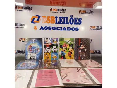 LOTE 432 - 12 QUADROS DECORATIVOS DIVERSOS. (NO ESTADO) ATENÇÃO! FAZER A VISITAÇÃO ANTES DE ARREMATAR, NÃO SABEMOS SE FUNCIONA. LEILÃO NÃO TEM GARANTIA E NEM DEVOLUÇÃO, SUJEITO A POSSÍVEIS AVARIAS VISÍVEIS/OCULTAS E/OU AUSÊNCIA DE COMPONENTES.