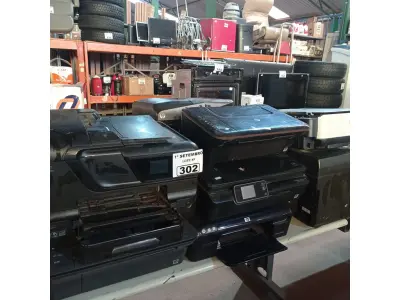 LOTE 302 - 10 IMPRESSORAS MARCAS E MODELOS DIVERSOS PARA RETIRADA DE PEÇAS. (NO ESTADO) ATENÇÃO! FAZER A VISITAÇÃO ANTES DE ARREMATAR, NÃO SABEMOS SE FUNCIONA. LEILÃO NÃO TEM GARANTIA E NEM DEVOLUÇÃO, SUJEITO A POSSÍVEIS AVARIAS VISÍVEIS/OCULTAS E/OU AUSÊNCIA DE COMPONENTES.