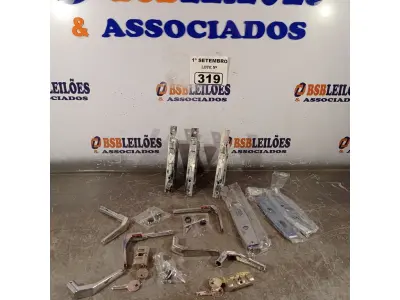 LOTE 319 - 01 LOTE COM VÁRIAS FECHADURAS MARCAS E MODELOS DIVERSOS. (NO ESTADO) ATENÇÃO! FAZER A VISITAÇÃO ANTES DE ARREMATAR, NÃO SABEMOS SE FUNCIONA. LEILÃO NÃO TEM GARANTIA E NEM DEVOLUÇÃO, SUJEITO A POSSÍVEIS AVARIAS VISÍVEIS/OCULTAS E/OU AUSÊNCIA DE COMPONENTES.