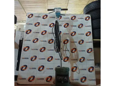 LOTE 297 - 01 ENCERADEIRA INDUSTRIAL. (NO ESTADO) ATENÇÃO! FAZER A VISITAÇÃO ANTES DE ARREMATAR, NÃO SABEMOS SE FUNCIONA. LEILÃO NÃO TEM GARANTIA E NEM DEVOLUÇÃO, SUJEITO A POSSÍVEIS AVARIAS VISÍVEIS/OCULTAS E/OU AUSÊNCIA DE COMPONENTES.