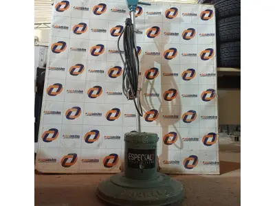 LOTE 297 - 01 ENCERADEIRA INDUSTRIAL. (NO ESTADO) ATENÇÃO! FAZER A VISITAÇÃO ANTES DE ARREMATAR, NÃO SABEMOS SE FUNCIONA. LEILÃO NÃO TEM GARANTIA E NEM DEVOLUÇÃO, SUJEITO A POSSÍVEIS AVARIAS VISÍVEIS/OCULTAS E/OU AUSÊNCIA DE COMPONENTES.