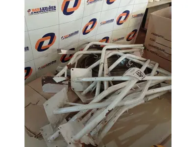 LOTE 481 - 01 LOTE COM VÁRIOS EXPOSITORES E 05 ROLOS DE FITA DE AÇO. (NO ESTADO) ATENÇÃO! FAZER A VISITAÇÃO ANTES DE ARREMATAR, NÃO SABEMOS SE FUNCIONA. LEILÃO NÃO TEM GARANTIA E NEM DEVOLUÇÃO, SUJEITO A POSSÍVEIS AVARIAS VISÍVEIS/OCULTAS E/OU AUSÊNCIA DE COMPONENTES.