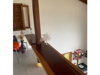 LOTE 001 - 01 LINDA CASA EM SÃO JORGE (MUNICÍPIO ALTO PARAÍSO), NO CORAÇÃO DA CHAPADA DOS VEADEIROS.    CASA DE 130M2, LOTE DA CASA 450M² APROXIMADA. (NO ESTADO)  (DOCUMENTAÇÃO CESSÃO DE DIREITO)