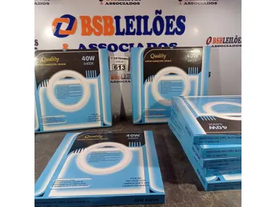 LOTE 613 - 08 LÂMPADAS FLUORESCENTE CIRCULAR 6400 40W. (NO ESTADO) ATENÇÃO! FAZER A VISITAÇÃO ANTES DE ARREMATAR, NÃO SABEMOS SE FUNCIONA. LEILÃO NÃO TEM GARANTIA E NEM DEVOLUÇÃO, SUJEITO A POSSÍVEIS AVARIAS VISÍVEIS/OCULTAS E/OU AUSÊNCIA DE COMPONENTES.