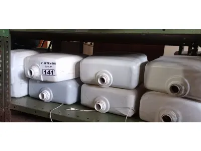 LOTE 141 - 06 CAIXAS DE DESCARGA MARCAS E MODELOS DIVERSOS COM AVARIAS. (NO ESTADO) ATENÇÃO! FAZER A VISITAÇÃO ANTES DE ARREMATAR, NÃO SABEMOS SE FUNCIONA. LEILÃO NÃO TEM GARANTIA E NEM DEVOLUÇÃO, SUJEITO A POSSÍVEIS AVARIAS VISÍVEIS/OCULTAS E/OU AUSÊNCIA DE COMPONENTES.