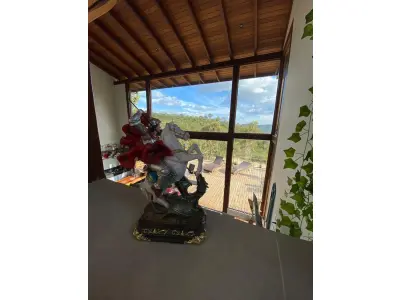 LOTE 001 - 01 LINDA CASA EM SÃO JORGE (MUNICÍPIO ALTO PARAÍSO), NO CORAÇÃO DA CHAPADA DOS VEADEIROS.    CASA DE 130M2, LOTE DA CASA 450M² APROXIMADA. (NO ESTADO)  (DOCUMENTAÇÃO CESSÃO DE DIREITO)