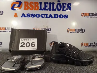 LOTE 206 - 02 – PARES DE CALÇADOS MASCULINO Nº 37 (NO ESTADO, NÃO SABEMOS SE FUNCIONA. LEILÃO NÃO TEM GARANTIA E NEM DEVOLUÇÃO, SUJEITO A POSSÍVEIS AVARIAS VISÍVEIS/OCULTAS E/OU AUSÊNCIA DE COMPONENTES)