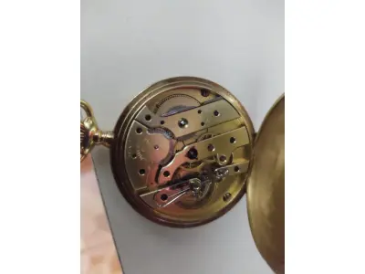 LOTE 006 - RELÓGIO BOLSO VACHERON CONSTANTIN ORIGINAL OURO 18K PESANDO TOTAL DE 135 GRAMAS ORIGINAL FUNCIONANDO PERFEITAMENTE (NO ESTADO)