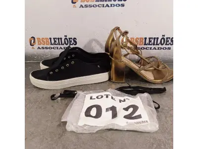 LOTE 012 - 02 – PARES DE CALÇADOS FEMININO Nº 37 (NO ESTADO, NÃO SABEMOS SE FUNCIONA. LEILÃO NÃO TEM GARANTIA E NEM DEVOLUÇÃO, SUJEITO A POSSÍVEIS AVARIAS VISÍVEIS/OCULTAS E/OU AUSÊNCIA DE COMPONENTES)