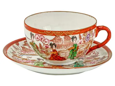 LOTE 177 - LINDO JOGO DE CHÁ IMPORTADO MADE IN JAPAN  ORIENTAL PINTADA À MÃO, COM CENAS DE GUEIXAS EM PAISAGEM LACUSTRE E NO VERSO COM VISTA DO MONTE KILIMANJARO, FILETADA NA TONALIDADE TERRACOTA. TOTAL DE 11 PEÇAS (NO ESTADO)