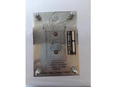 LOTE 187 - 2 RELÓGIOS IMPORTADOS MONTREUX MADE IN GERMANY ANTIGO  RELÓGIO DIMEP  ANTIGO FALTANDO 3 VIDROS (NO ESTADO)
