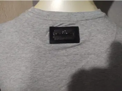LOTE 232 - CAMISA PHILIPP PLEIN ORIGINAL NOVA SEM USO NO MERCADO CUSTA R$2000,00 (NO ESTADO)