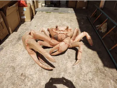 LOTE 243 - RARA E ÚNICA ESCULTURA DE CARANGUEJO IMPORTADA PEÇA RARÍSSIMA  (NO ESTADO)