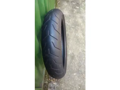 LOTE 365 - PNEU DE MOTO RALLY DAYSON 130/60B19 DUNLOP (NO ESTADO)