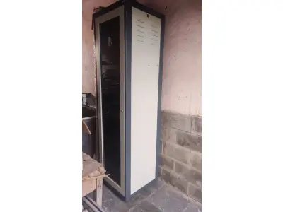 LOTE 419 - RACK PARA SERVIDOR COM 2,08 DE ALTURA (NO ESTADO)