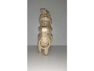 LOTE 261 - ARTE ORIENTAL - ESCULTURA DRAGÃO FEITO EM OSSO  PEÇA MUITO RARA DE ANOS 50, 30 CM ALTURA 30 DE COMPRIMENTO (NO ESTADO)