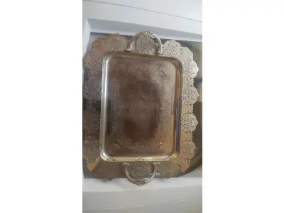 LOTE 301 - BANDEJA BANHADA À PRATA RÉGIA 90 MED 30 X 36 CM.(NO ESTADO)
