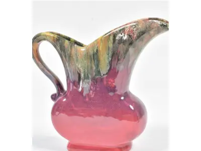 LOTE 199 - LINDA  JARRA DE CERÂMICA . ALTURA 20,5 CM, POR 23CM  (NO ESTADO)