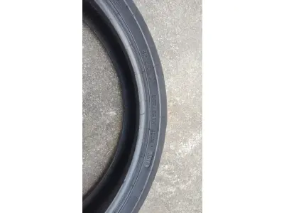 LOTE 365 - PNEU DE MOTO RALLY DAYSON 130/60B19 DUNLOP (NO ESTADO)