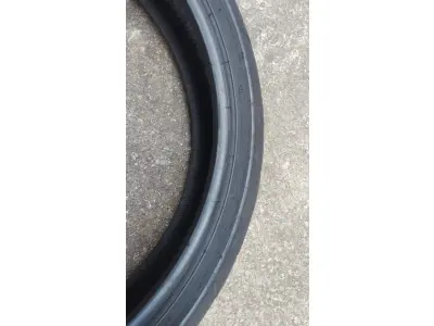 LOTE 365 - PNEU DE MOTO RALLY DAYSON 130/60B19 DUNLOP (NO ESTADO)