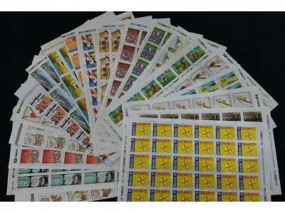 LOTE 622 - LOTE COM COLEÇÕES DE SELOS SÃO 61 CARTELAS COMPLETAS COM SELOS EM ÓTIMOS ESTADO (NO ESTADO)