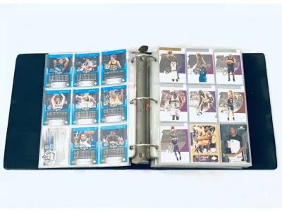 LOTE 591 - COLEÇAO RARA COM 360 CARDS DE BASQUETE (NBA) E 72 CARDS MARVEL, HOMEM ARANHA E ENTRE OUTROS. (NO ESTADO)