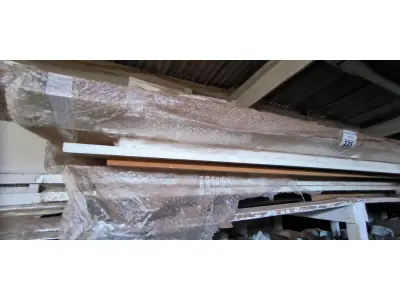 LOTE 225 - 01 LOTE COM MADEIRAS DIVERSAS (NO ESTADO)