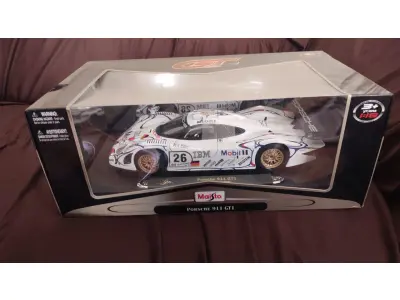 LOTE 674 - PORSCHE 911 GT1 LE MANS GT RACING MAISTO - 1:18 LACRADO (NO ESTADO)