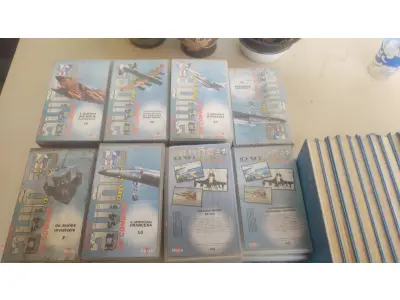 LOTE 639 - COLEÇÃO AVIÕES DE COMBATE COM.LIVROS E FITAS E COLEÇÃO COUSTEAU (NO ESTADO)