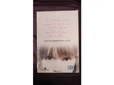 LOTE 678 - LIVRO NÃO CONTE PARA A MAMÃE MEMÓRIAS DE UMA INFÂNCIA PERDIDA NOVO LACRADO. (NO ESTADO) 