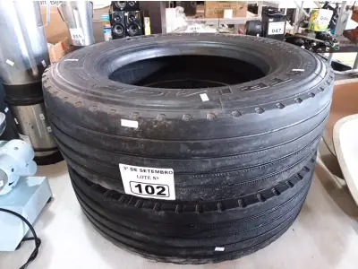 LOTE 102 - 02 PNEUS PARA CAMINHÃO ¾ 215/75/17.5. (NO ESTADO) ATENÇÃO! FAZER A VISITAÇÃO ANTES DE ARREMATAR, NÃO SABEMOS SE FUNCIONA. LEILÃO NÃO TEM GARANTIA E NEM DEVOLUÇÃO, SUJEITO A POSSÍVEIS AVARIAS VISÍVEIS/OCULTAS E/OU AUSÊNCIA DE COMPONENTES.
