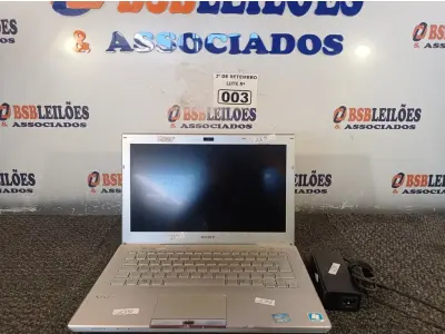 LOTE 003 - 01 NOTEBOOK SONY VAIO I5, 4GB TELA QUEBRADA COM FONTE. (NO ESTADO) ATENÇÃO! FAZER A VISITAÇÃO ANTES DE ARREMATAR, NÃO SABEMOS SE FUNCIONA. LEILÃO NÃO TEM GARANTIA E NEM DEVOLUÇÃO, SUJEITO A POSSÍVEIS AVARIAS VISÍVEIS/OCULTAS E/OU AUSÊNCIA DE COMPONENTES.