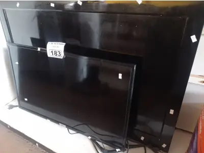 LOTE 183 - 02 TV’S MARCAS E MODELOS DIVERSOS COM AVARIAS. (NO ESTADO) ATENÇÃO! FAZER A VISITAÇÃO ANTES DE ARREMATAR, NÃO SABEMOS SE FUNCIONA. LEILÃO NÃO TEM GARANTIA E NEM DEVOLUÇÃO, SUJEITO A POSSÍVEIS AVARIAS VISÍVEIS/OCULTAS E/OU AUSÊNCIA DE COMPONENTES.