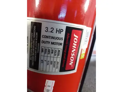 LOTE 344 - 01 MOTOR ELÉTRICO JOHNSON 3.2HP CORRENTE CONTÍNUA MODELO JM-02-002. (NO ESTADO) ATENÇÃO! FAZER A VISITAÇÃO ANTES DE ARREMATAR, NÃO SABEMOS SE FUNCIONA. LEILÃO NÃO TEM GARANTIA E NEM DEVOLUÇÃO, SUJEITO A POSSÍVEIS AVARIAS VISÍVEIS/OCULTAS E/OU AUSÊNCIA DE COMPONENTES.