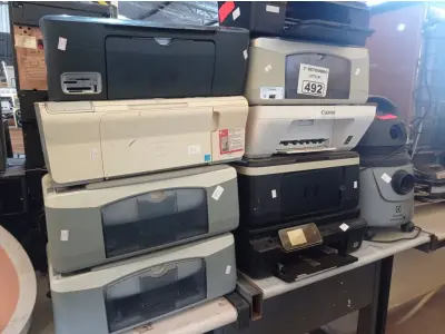 LOTE 492 - 10 IMPRESSORAS MARCAS E MODELOS DIVERSOS PARA RETIRADA DE PEÇAS. (NO ESTADO) ATENÇÃO! FAZER A VISITAÇÃO ANTES DE ARREMATAR, NÃO SABEMOS SE FUNCIONA. LEILÃO NÃO TEM GARANTIA E NEM DEVOLUÇÃO, SUJEITO A POSSÍVEIS AVARIAS VISÍVEIS/OCULTAS E/OU AUSÊNCIA DE COMPONENTES.