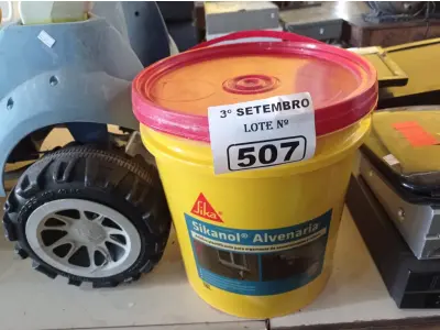 LOTE 507 - 01 BALDE DE SIKANOL ALVENARIA, ADITIVO PLASTIFICANTE PARA ARGAMASSA DE ASSENTAMENTO E REBOCO 18L. (NO ESTADO) ATENÇÃO! FAZER A VISITAÇÃO ANTES DE ARREMATAR, NÃO SABEMOS SE FUNCIONA. LEILÃO NÃO TEM GARANTIA E NEM DEVOLUÇÃO, SUJEITO A POSSÍVEIS AVARIAS VISÍVEIS/OCULTAS E/OU AUSÊNCIA DE COMPONENTES.