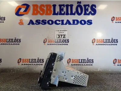 LOTE 372 - 01 CENTRAL MULTIMIDIA DO HYUNDAI CRETA. (NO ESTADO) ATENÇÃO! FAZER A VISITAÇÃO ANTES DE ARREMATAR, NÃO SABEMOS SE FUNCIONA. LEILÃO NÃO TEM GARANTIA E NEM DEVOLUÇÃO, SUJEITO A POSSÍVEIS AVARIAS VISÍVEIS/OCULTAS E/OU AUSÊNCIA DE COMPONENTES.