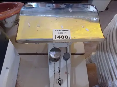 LOTE 488 - 01 BALANÇA PARA RECÉM-NASCIDO. (NO ESTADO) ATENÇÃO! FAZER A VISITAÇÃO ANTES DE ARREMATAR, NÃO SABEMOS SE FUNCIONA. LEILÃO NÃO TEM GARANTIA E NEM DEVOLUÇÃO, SUJEITO A POSSÍVEIS AVARIAS VISÍVEIS/OCULTAS E/OU AUSÊNCIA DE COMPONENTES.