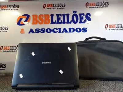 LOTE 412 - 01 NOTEBOOK POSITIVO COM PASTA. (NO ESTADO) ATENÇÃO! FAZER A VISITAÇÃO ANTES DE ARREMATAR, NÃO SABEMOS SE FUNCIONA. LEILÃO NÃO TEM GARANTIA E NEM DEVOLUÇÃO, SUJEITO A POSSÍVEIS AVARIAS VISÍVEIS/OCULTAS E/OU AUSÊNCIA DE COMPONENTES.