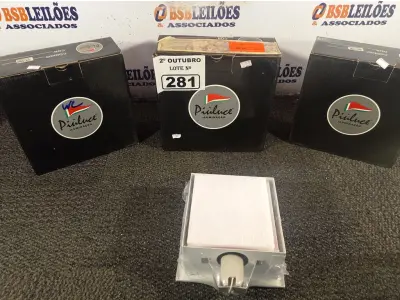 LOTE 281 - 04 LUMINÁRIAS DE EMBUTIR 20X20 5380 PIULUCECE. (NO ESTADO) ATENÇÃO! FAZER A VISITAÇÃO ANTES DE ARREMATAR, NÃO SABEMOS SE FUNCIONA. LEILÃO NÃO TEM GARANTIA E NEM DEVOLUÇÃO, SUJEITO A POSSÍVEIS AVARIAS VISÍVEIS/OCULTAS E/OU AUSÊNCIA DE COMPONENTES.