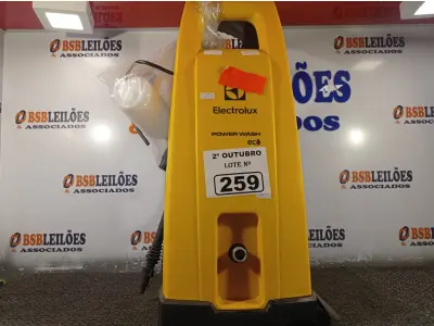 LOTE 259 - 01 LAVADORA DE ALTA PRESSÃO MARCA ELECTROLUX. (NO ESTADO) ATENÇÃO! FAZER A VISITAÇÃO ANTES DE ARREMATAR, NÃO SABEMOS SE FUNCIONA. LEILÃO NÃO TEM GARANTIA E NEM DEVOLUÇÃO, SUJEITO A POSSÍVEIS AVARIAS VISÍVEIS/OCULTAS E/OU AUSÊNCIA DE COMPONENTES.