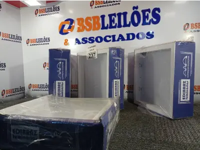 LOTE 237 - 04 LUMINÁRIAS DE EMBUTIR 9114 RECUADO EDIBRAZ. (NO ESTADO) ATENÇÃO! FAZER A VISITAÇÃO ANTES DE ARREMATAR, NÃO SABEMOS SE FUNCIONA. LEILÃO NÃO TEM GARANTIA E NEM DEVOLUÇÃO, SUJEITO A POSSÍVEIS AVARIAS VISÍVEIS/OCULTAS E/OU AUSÊNCIA DE COMPONENTES.