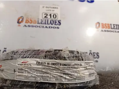 LOTE 210 - 01 ROLO DE CABO FLEXÍVEL 100M 4MM NA COR PRETA. (NO ESTADO) ATENÇÃO! FAZER A VISITAÇÃO ANTES DE ARREMATAR, NÃO SABEMOS SE FUNCIONA. LEILÃO NÃO TEM GARANTIA E NEM DEVOLUÇÃO, SUJEITO A POSSÍVEIS AVARIAS VISÍVEIS/OCULTAS E/OU AUSÊNCIA DE COMPONENTES.