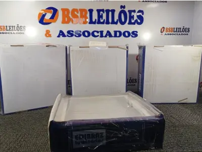 LOTE 237 - 04 LUMINÁRIAS DE EMBUTIR 9114 RECUADO EDIBRAZ. (NO ESTADO) ATENÇÃO! FAZER A VISITAÇÃO ANTES DE ARREMATAR, NÃO SABEMOS SE FUNCIONA. LEILÃO NÃO TEM GARANTIA E NEM DEVOLUÇÃO, SUJEITO A POSSÍVEIS AVARIAS VISÍVEIS/OCULTAS E/OU AUSÊNCIA DE COMPONENTES.