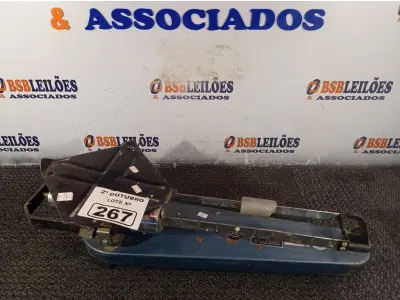 LOTE 267 - 01 BALANÇA MARCA BRIÃO. (NO ESTADO) ATENÇÃO! FAZER A VISITAÇÃO ANTES DE ARREMATAR, NÃO SABEMOS SE FUNCIONA. LEILÃO NÃO TEM GARANTIA E NEM DEVOLUÇÃO, SUJEITO A POSSÍVEIS AVARIAS VISÍVEIS/OCULTAS E/OU AUSÊNCIA DE COMPONENTES.